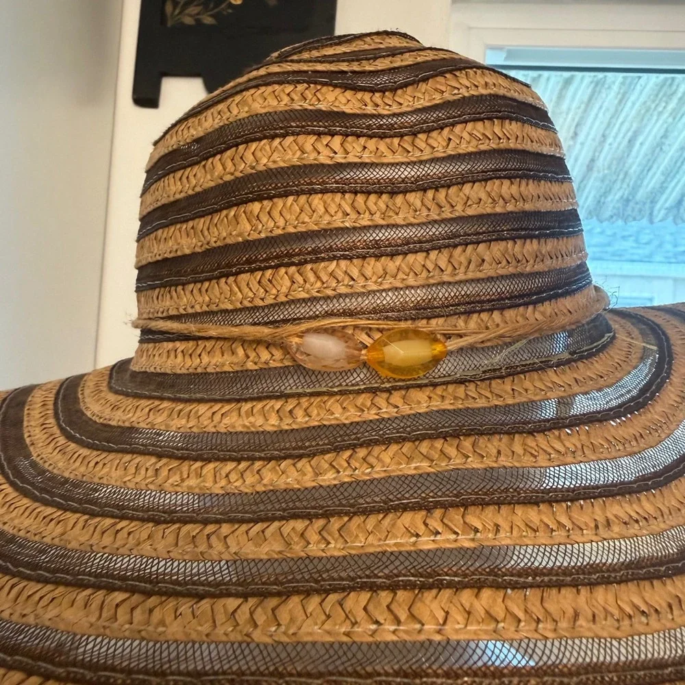 Unbranded Vintage Wide Brim Sun Hat Womens OS Brown Striped Mesh Beaded Straw